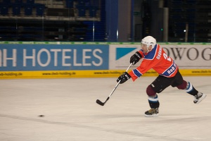 IceBusiness vs HoDev 20140220-203527 2736